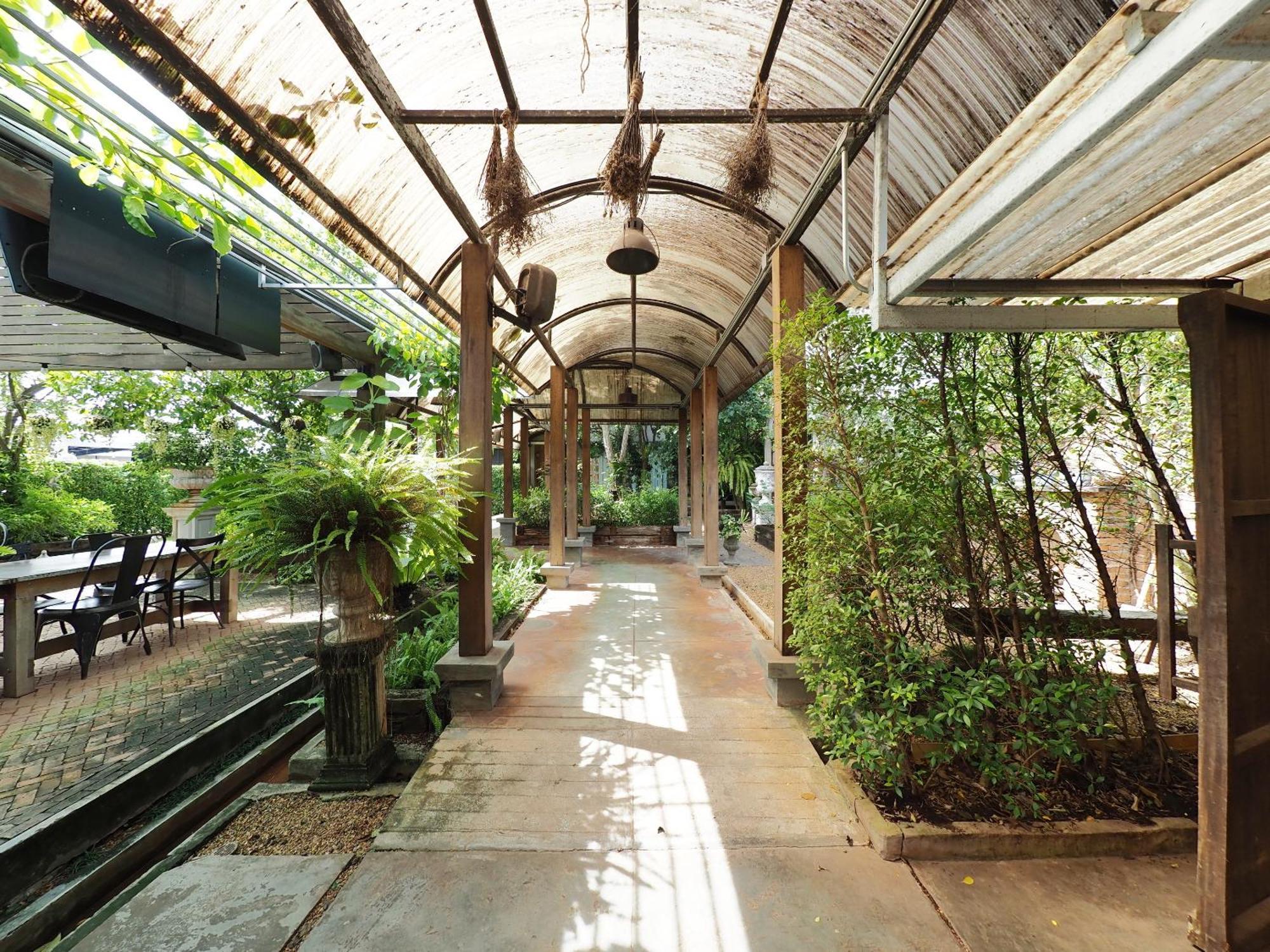 Nipa Garden Hotel Surat Thani Bagian luar foto